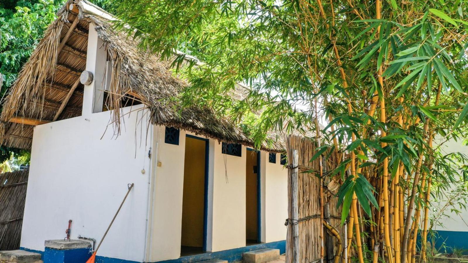 Complexo Alemanha - Vilanculos Backpacker Экстерьер фото